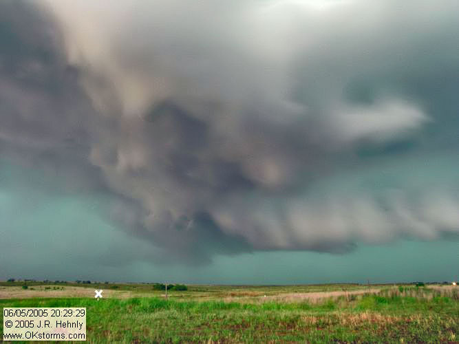 June 5, 2005 - Southwest Oklahoma, Snyder Tornado 20050605_202929_std.jpg
