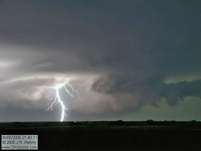 June 5, 2005 - Southwest Oklahoma, Snyder Tornado 20050605_214011_std.jpg