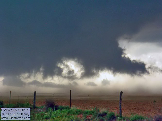 June 12, 2005 - Kent County, Texas Tornados 20050612_180141_std.jpg