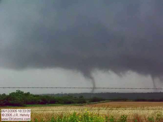 June 12, 2005 - Kent County, Texas Tornados 20050612_183309_std.jpg