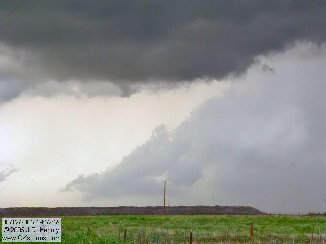 June 12, 2005 - Kent County, Texas Tornados 20050612_195259_std.jpg