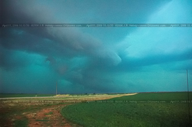 April 1, 2006 - Shamrock, Texas and Western Oklahoma 10 miles east-southeast of Sayre, OK - A forward-flank meso wraps up on the storm.
 - 20060401_181050.jpg