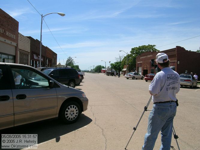May 28, 2005 - Wakita, Oklahoma - Twister Picnic 20050528_153157_std.jpg