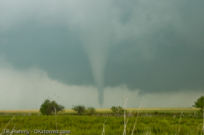 New tornado northeast of Hennessy, OK.