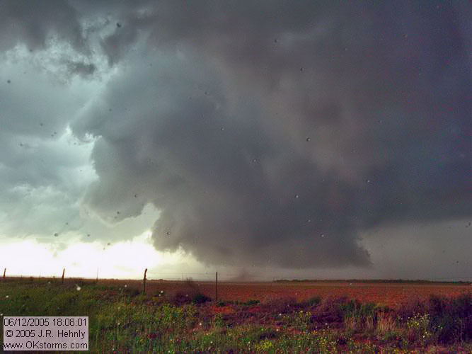 June 12, 2005 - Kent County, Texas Tornados 20050612_180801_std.jpg