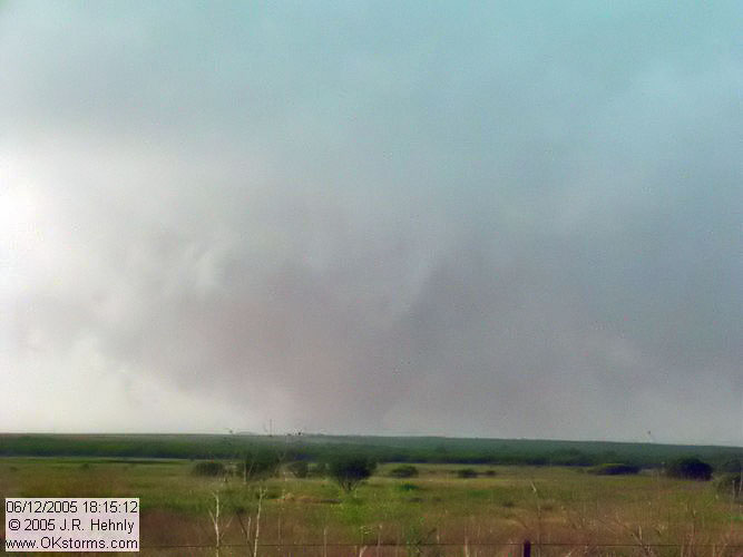 June 12, 2005 - Kent County, Texas Tornados 20050612_181512_std.jpg