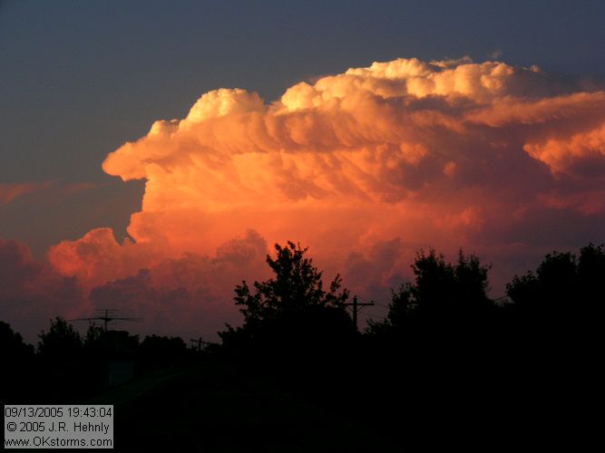 September 13, 2005 - Rooftop Chase 20050913_194304_std.jpg