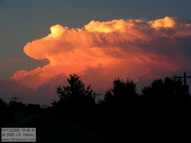 September 13, 2005 - Rooftop Chase 20050913_194541_std.jpg