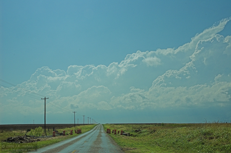 16:37:18 - We finally get some convection west of Childress, but the cold front coming from the north cuts off the inflow.