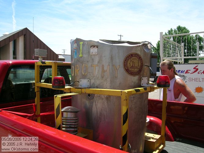 May 28, 2005 - Wakita, Oklahoma - Twister Picnic 20050528_122428_std.jpg