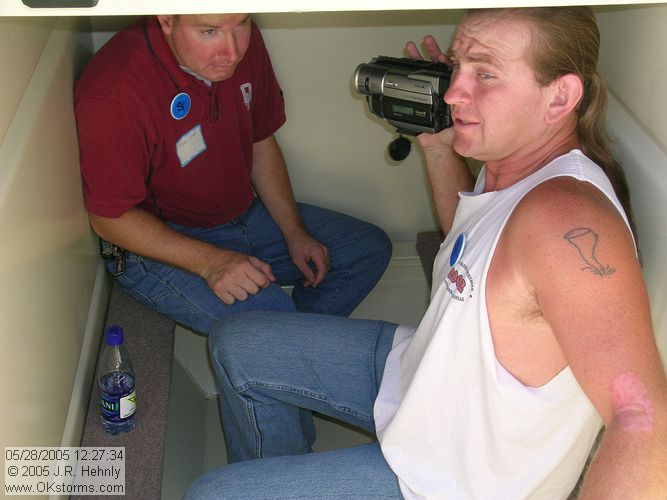 May 28, 2005 - Wakita, Oklahoma - Twister Picnic 20050528_122734_std.jpg