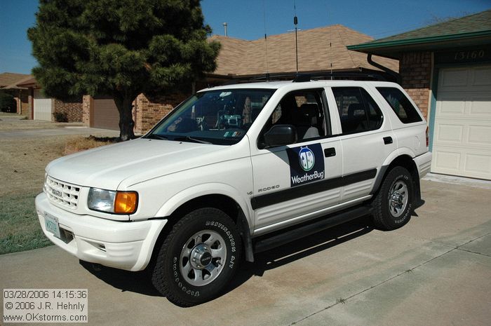 [#Beginning of Shooting Data Section]\nNikon D70s\nFocal Length: 22mm\nOptimize Image: \nColor Mode: Mode Ia (sRGB)\nLong Exposure NR: Off\n2006/03/28 14:15:36\nDigital Vari-Program: Night Portrait\nWhite Balance: Auto\nTone Comp.: Auto\nCompressed RAW (12-bit)\nMetering Mode: Multi-Pattern\nAF Mode: AF-S\nHue Adjustment: 0\nImage Size: Large (3008 x 2000)\n1/8000 sec - F/3.8\nFlash Sync Mode: Slow Sync\nSaturation: Normal\nExposure Comp.: 0 EV\nAuto Flash Mode: None\nSharpening: Auto\nLens: 18-70mm F/3.5-4.5 G\nSensitivity: ISO 400\nAuto Flash Comp: 0 EV\nImage Comment:                                     \n[#End of Shooting Data Section]