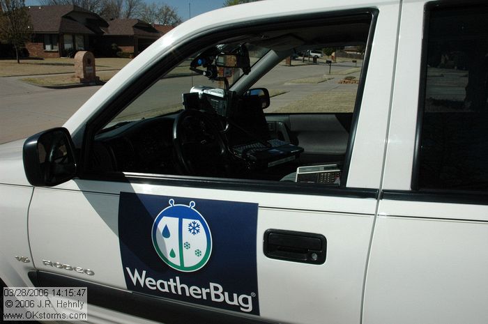 [#Beginning of Shooting Data Section]\nNikon D70s\nFocal Length: 18mm\nOptimize Image: \nColor Mode: Mode Ia (sRGB)\nLong Exposure NR: Off\n2006/03/28 14:15:47\nDigital Vari-Program: Night Portrait\nWhite Balance: Auto\nTone Comp.: Auto\nCompressed RAW (12-bit)\nMetering Mode: Multi-Pattern\nAF Mode: AF-S\nHue Adjustment: 0\nImage Size: Large (3008 x 2000)\n1/500 sec - F/16\nFlash Sync Mode: Slow Sync\nSaturation: Normal\nExposure Comp.: 0 EV\nAuto Flash Mode: Built-in TTL\nSharpening: Auto\nLens: 18-70mm F/3.5-4.5 G\nSensitivity: ISO 400\nAuto Flash Comp: 0 EV\nImage Comment:                                     \n[#End of Shooting Data Section]