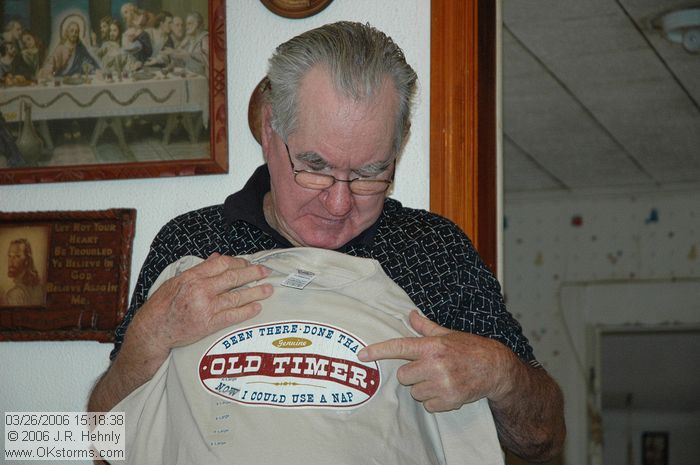 [#Beginning of Shooting Data Section]\nNikon D70s\nFocal Length: 70mm\nOptimize Image: \nColor Mode: Mode Ia (sRGB)\nLong Exposure NR: Off\n2006/03/26 15:18:38.1\nDigital Vari-Program: Auto\nWhite Balance: Auto\nTone Comp.: Auto\nCompressed RAW (12-bit)\nMetering Mode: Multi-Pattern\nAF Mode: AF-S\nHue Adjustment: 0\nImage Size: Large (3008 x 2000)\n1/60 sec - F/4.5\nFlash Sync Mode: Front Curtain\nSaturation: Normal\nExposure Comp.: 0 EV\nAuto Flash Mode: Built-in TTL\nSharpening: Auto\nLens: 18-70mm F/3.5-4.5 G\nSensitivity: ISO 400\nAuto Flash Comp: 0 EV\nImage Comment:                                     \n[#End of Shooting Data Section]