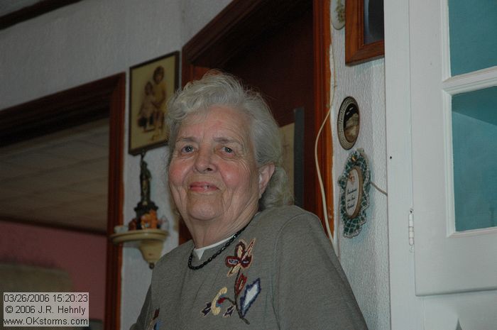 [#Beginning of Shooting Data Section]\nNikon D70s\nFocal Length: 62mm\nOptimize Image: \nColor Mode: Mode Ia (sRGB)\nLong Exposure NR: Off\n2006/03/26 15:20:23.1\nDigital Vari-Program: Auto\nWhite Balance: Auto\nTone Comp.: Auto\nCompressed RAW (12-bit)\nMetering Mode: Multi-Pattern\nAF Mode: AF-S\nHue Adjustment: 0\nImage Size: Large (3008 x 2000)\n1/60 sec - F/4.5\nFlash Sync Mode: Front Curtain\nSaturation: Normal\nExposure Comp.: 0 EV\nAuto Flash Mode: Built-in TTL\nSharpening: Auto\nLens: 18-70mm F/3.5-4.5 G\nSensitivity: ISO 400\nAuto Flash Comp: 0 EV\nImage Comment:                                     \n[#End of Shooting Data Section]