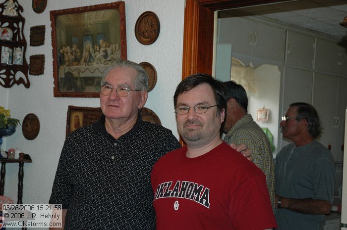 [#Beginning of Shooting Data Section]\nNikon D70s\nFocal Length: 46mm\nOptimize Image: \nColor Mode: Mode Ia (sRGB)\nLong Exposure NR: Off\n2006/03/26 15:21:58\nDigital Vari-Program: Auto\nWhite Balance: Auto\nTone Comp.: Auto\nCompressed RAW (12-bit)\nMetering Mode: Multi-Pattern\nAF Mode: AF-S\nHue Adjustment: 0\nImage Size: Large (3008 x 2000)\n1/60 sec - F/4.5\nFlash Sync Mode: Front Curtain\nSaturation: Normal\nExposure Comp.: 0 EV\nAuto Flash Mode: Built-in TTL\nSharpening: Auto\nLens: 18-70mm F/3.5-4.5 G\nSensitivity: ISO 400\nAuto Flash Comp: 0 EV\nImage Comment:                                     \n[#End of Shooting Data Section]