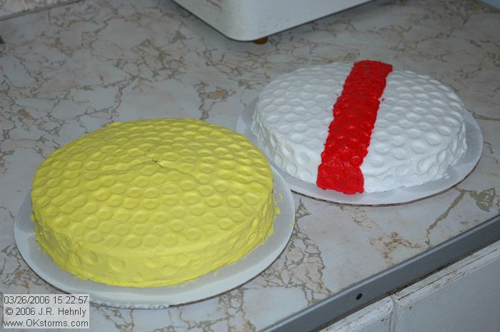 [#Beginning of Shooting Data Section]\nNikon D70s\nFocal Length: 46mm\nOptimize Image: \nColor Mode: Mode Ia (sRGB)\nLong Exposure NR: Off\n2006/03/26 15:22:57\nDigital Vari-Program: Auto\nWhite Balance: Auto\nTone Comp.: Auto\nCompressed RAW (12-bit)\nMetering Mode: Multi-Pattern\nAF Mode: AF-S\nHue Adjustment: 0\nImage Size: Large (3008 x 2000)\n1/60 sec - F/4.5\nFlash Sync Mode: Front Curtain\nSaturation: Normal\nExposure Comp.: 0 EV\nAuto Flash Mode: Built-in TTL\nSharpening: Auto\nLens: 18-70mm F/3.5-4.5 G\nSensitivity: ISO 400\nAuto Flash Comp: 0 EV\nImage Comment:                                     \n[#End of Shooting Data Section]