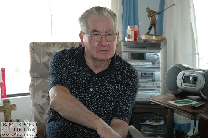 [#Beginning of Shooting Data Section]\nNikon D70s\nFocal Length: 70mm\nOptimize Image: \nColor Mode: Mode Ia (sRGB)\nLong Exposure NR: Off\n2006/03/26 15:26:20\nDigital Vari-Program: Auto\nWhite Balance: Auto\nTone Comp.: Auto\nCompressed RAW (12-bit)\nMetering Mode: Multi-Pattern\nAF Mode: AF-S\nHue Adjustment: 0\nImage Size: Large (3008 x 2000)\n1/60 sec - F/4.5\nFlash Sync Mode: Front Curtain\nSaturation: Normal\nExposure Comp.: 0 EV\nAuto Flash Mode: Built-in TTL\nSharpening: Auto\nLens: 18-70mm F/3.5-4.5 G\nSensitivity: ISO 400\nAuto Flash Comp: 0 EV\nImage Comment:                                     \n[#End of Shooting Data Section]