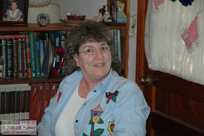 [#Beginning of Shooting Data Section]\nNikon D70s\nFocal Length: 70mm\nOptimize Image: \nColor Mode: Mode Ia (sRGB)\nLong Exposure NR: Off\n2006/03/26 17:01:07\nDigital Vari-Program: Auto\nWhite Balance: Auto\nTone Comp.: Auto\nCompressed RAW (12-bit)\nMetering Mode: Multi-Pattern\nAF Mode: AF-S\nHue Adjustment: 0\nImage Size: Large (3008 x 2000)\n1/60 sec - F/4.5\nFlash Sync Mode: Front Curtain\nSaturation: Normal\nExposure Comp.: 0 EV\nAuto Flash Mode: Built-in TTL\nSharpening: Auto\nLens: 18-70mm F/3.5-4.5 G\nSensitivity: ISO 400\nAuto Flash Comp: 0 EV\nImage Comment:                                     \n[#End of Shooting Data Section]