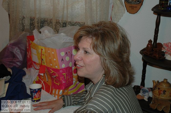 [#Beginning of Shooting Data Section]\nNikon D70s\nFocal Length: 34mm\nOptimize Image: \nColor Mode: Mode Ia (sRGB)\nLong Exposure NR: Off\n2006/03/26 17:01:13\nDigital Vari-Program: Auto\nWhite Balance: Auto\nTone Comp.: Auto\nCompressed RAW (12-bit)\nMetering Mode: Multi-Pattern\nAF Mode: AF-S\nHue Adjustment: 0\nImage Size: Large (3008 x 2000)\n1/60 sec - F/4.2\nFlash Sync Mode: Front Curtain\nSaturation: Normal\nExposure Comp.: 0 EV\nAuto Flash Mode: Built-in TTL\nSharpening: Auto\nLens: 18-70mm F/3.5-4.5 G\nSensitivity: ISO 400\nAuto Flash Comp: 0 EV\nImage Comment:                                     \n[#End of Shooting Data Section]