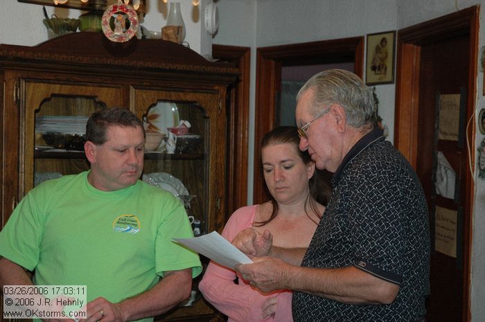 [#Beginning of Shooting Data Section]\nNikon D70s\nFocal Length: 50mm\nOptimize Image: \nColor Mode: Mode Ia (sRGB)\nLong Exposure NR: Off\n2006/03/26 17:03:11.8\nDigital Vari-Program: Auto\nWhite Balance: Auto\nTone Comp.: Auto\nCompressed RAW (12-bit)\nMetering Mode: Multi-Pattern\nAF Mode: AF-S\nHue Adjustment: 0\nImage Size: Large (3008 x 2000)\n1/60 sec - F/4.5\nFlash Sync Mode: Front Curtain\nSaturation: Normal\nExposure Comp.: 0 EV\nAuto Flash Mode: Built-in TTL\nSharpening: Auto\nLens: 18-70mm F/3.5-4.5 G\nSensitivity: ISO 400\nAuto Flash Comp: 0 EV\nImage Comment:                                     \n[#End of Shooting Data Section]